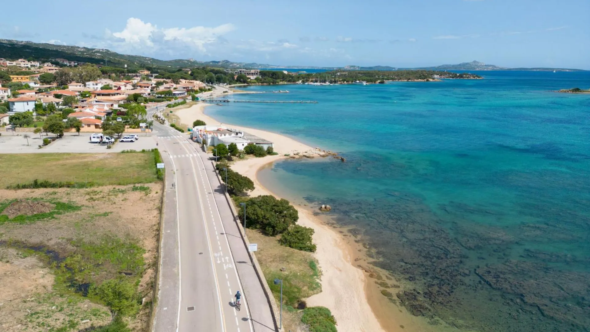 Locazione Turistica Mediterranea - CNI181 Cannigione Italia